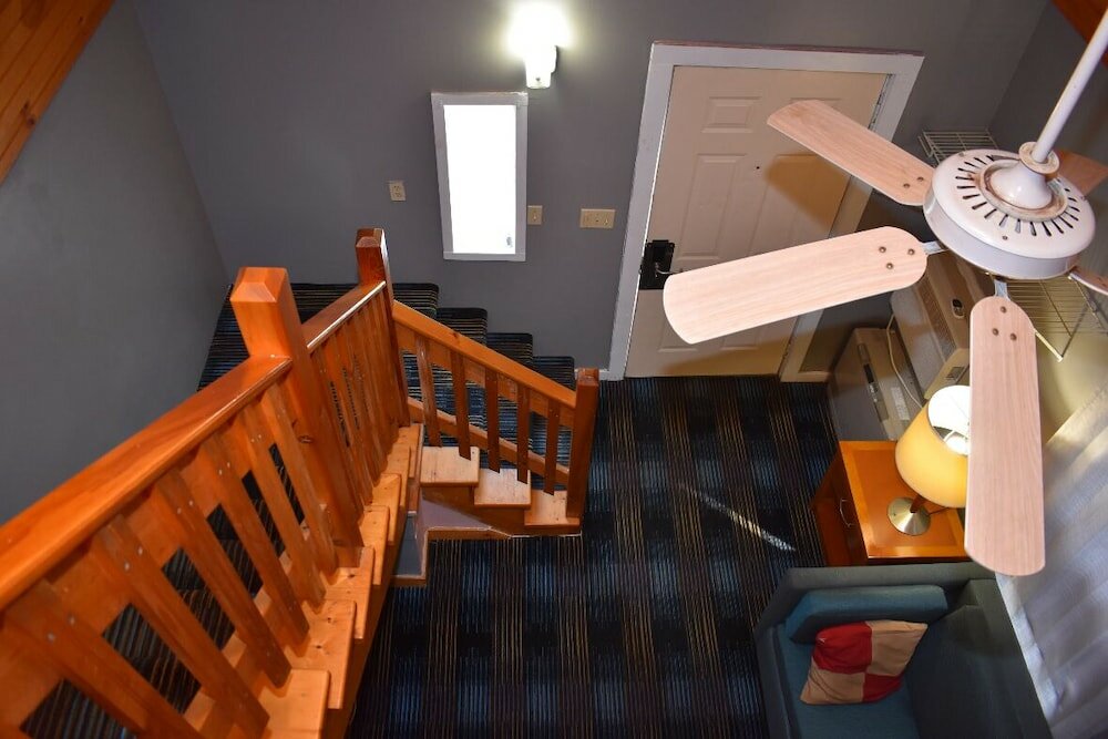 Фото Pilgrim Inn & Cottages