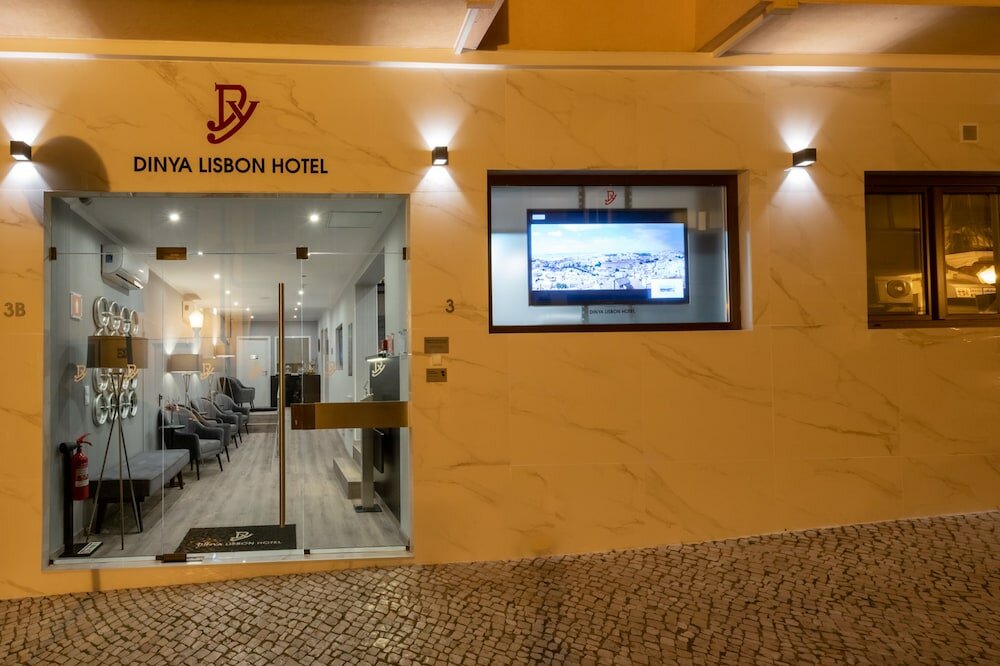 Фото Dinya Lisbon Hotel & Lounge Bar
