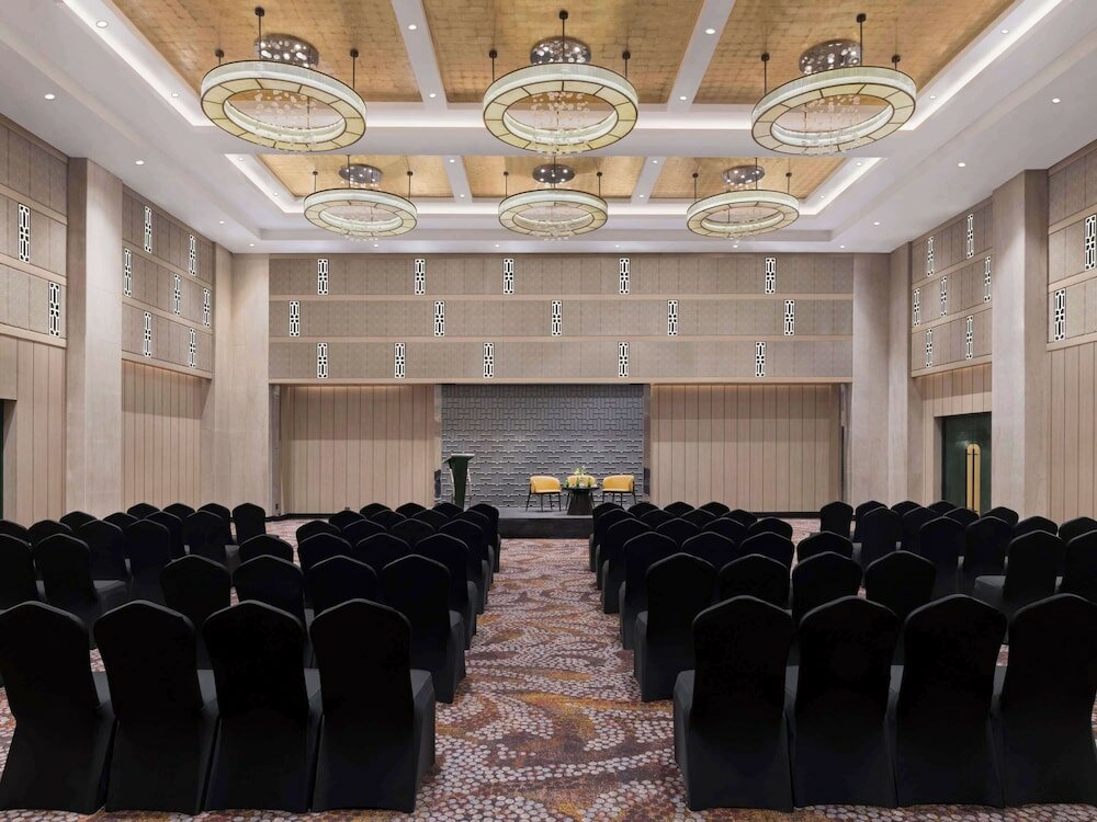 Фото Crystal Sarovar Premiere Agra