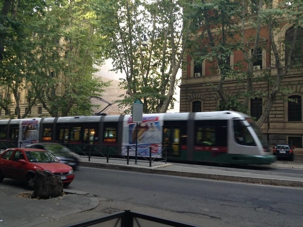 Фото Black & White G&g