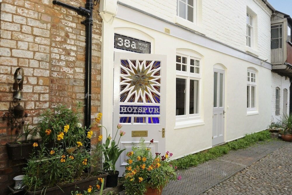 Фото Lion and Pheasant Hotel