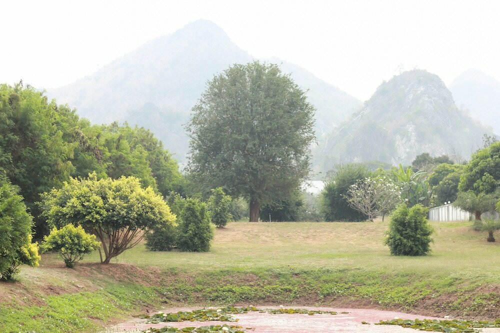 Фото Home @ Hostel Kanchanaburi