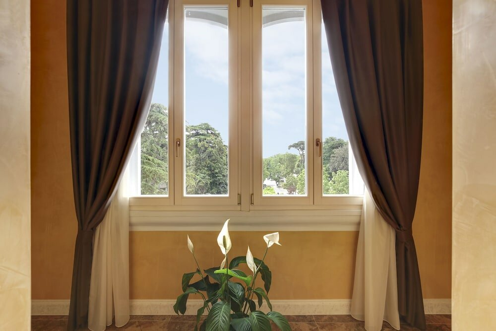 Фото New Reiter Hotel