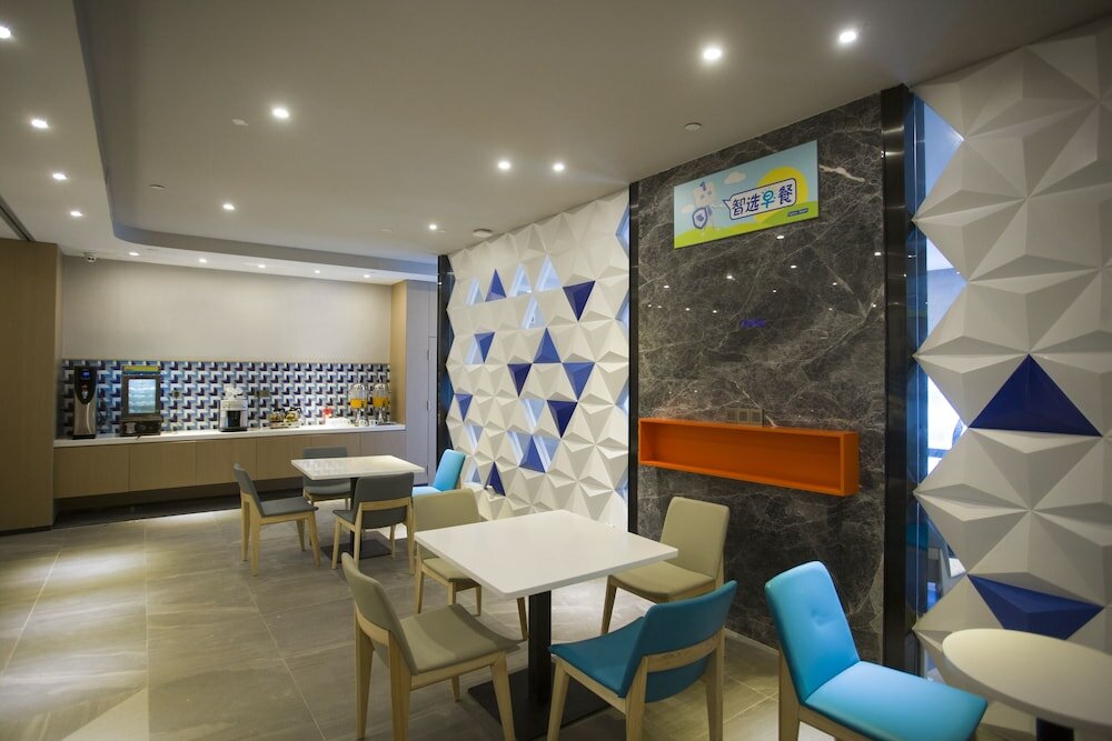 Фото Holiday Inn Express Sanya Bay