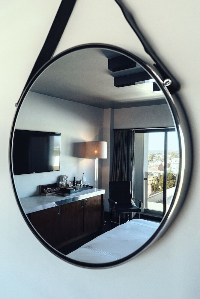 Фото Sixty Beverly Hills