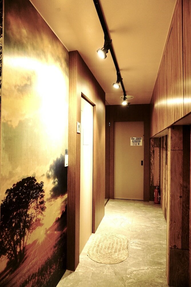 Фото Capsule Majung