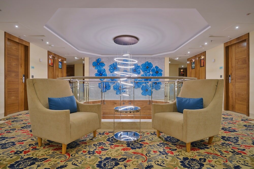 Фото Blu Feather Hotel & SPA