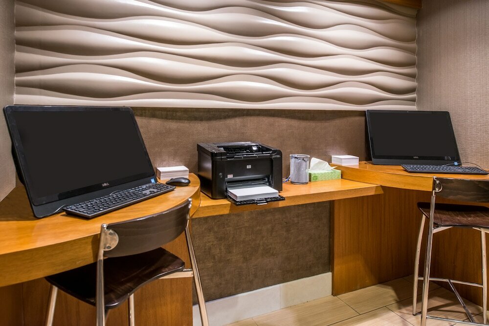 Фото SpringHill Suites by Marriott Kingman Route 66