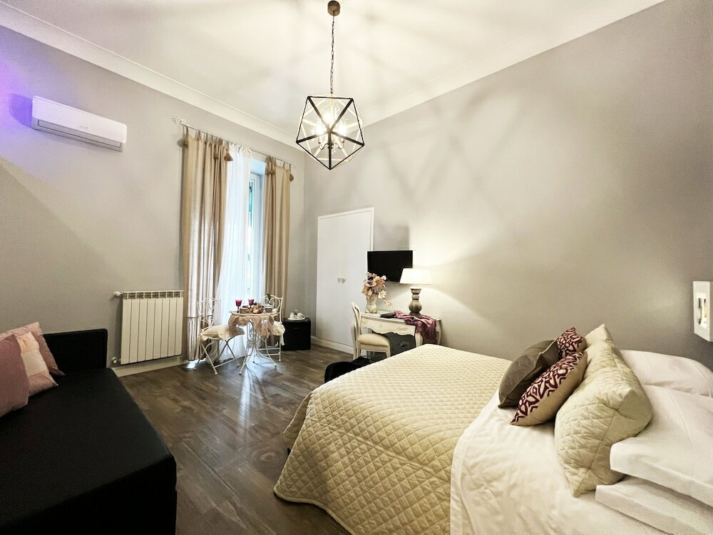 Фото Domus Deorum