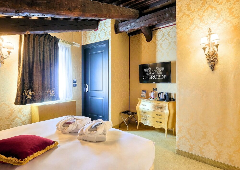 Фото Ai Cherubini