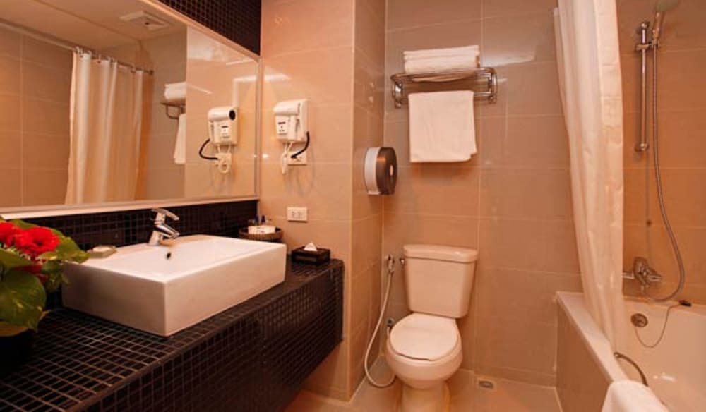 Фото Pattaya Loft Hotel