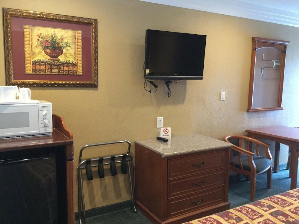 Фото Beverly Inn