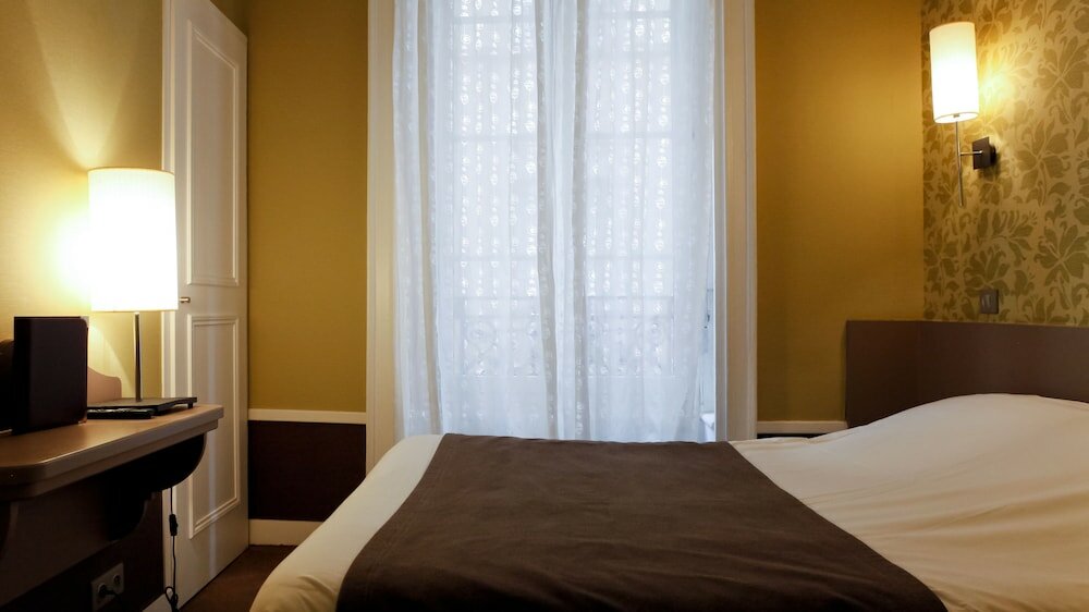 Фото Hôtel du Dauphin