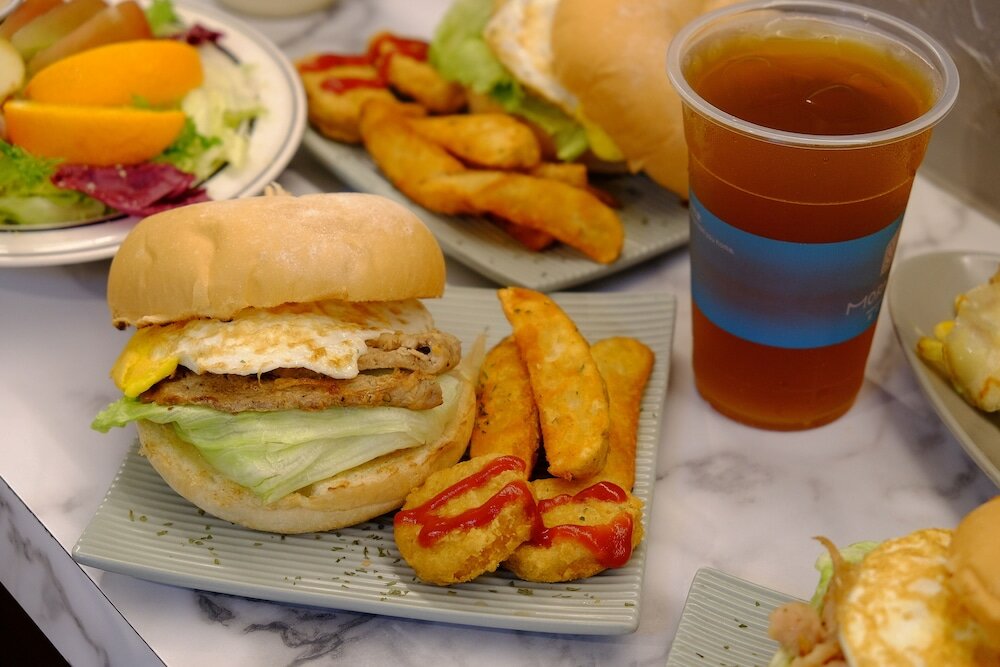 Фото Happy Inn & Hostel