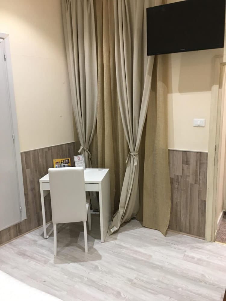 Фото Hotel Moderno