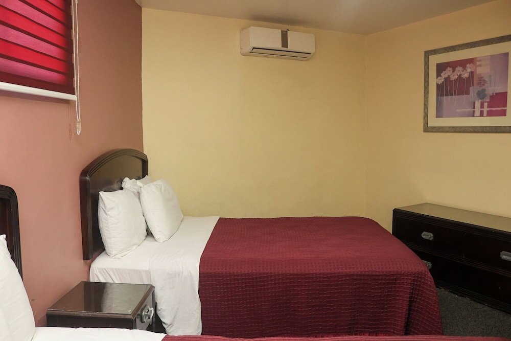 Фото Hotel Plaza Hermosa