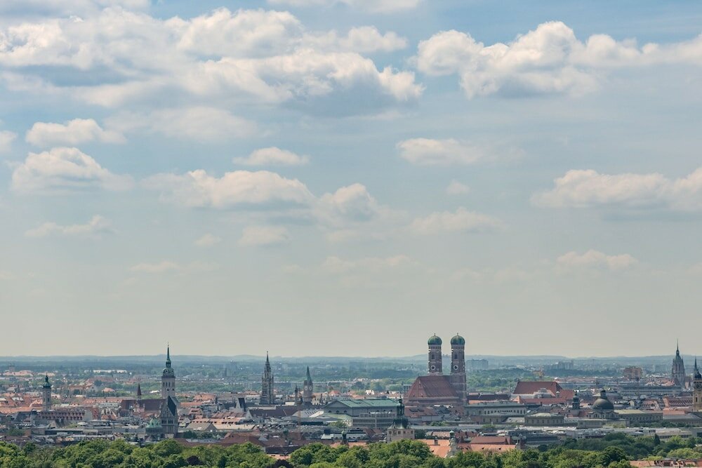 Фото Four Points by Sheraton Munich Arabellapark