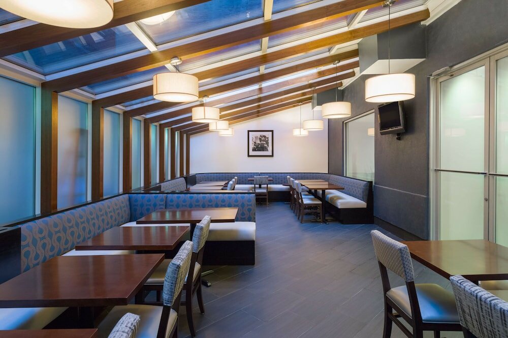 Фото Hampton Inn Manhattan-Chelsea