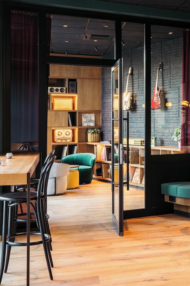 Фото Hotel Schani Uno City