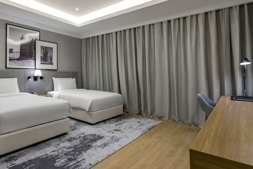 Фото Radisson Hotel Riyadh Airport