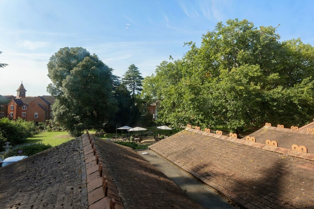 Фото DoubleTree by Hilton Stratford-upon-Avon