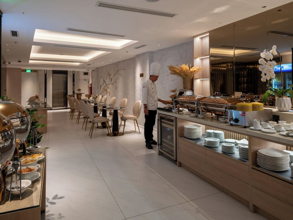 Фото H Hotel Ha Noi