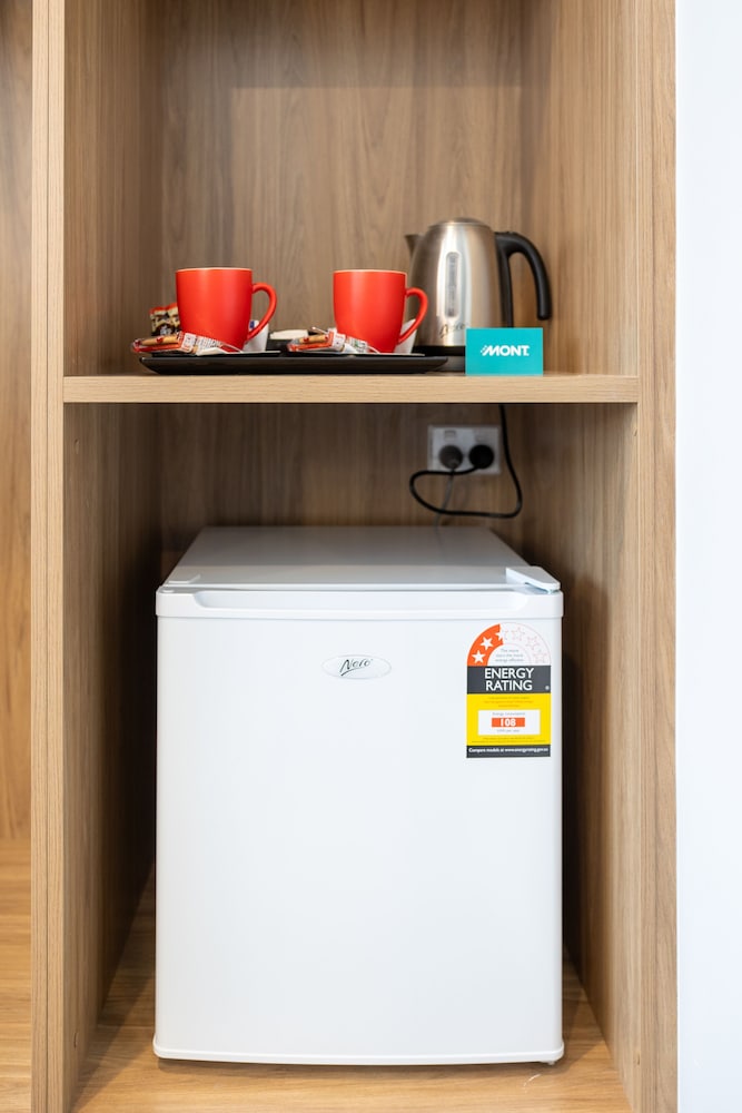 Фото Claremont Hotel Motel