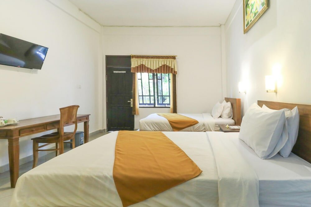 Фото Hotel Gianyar