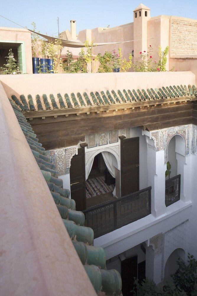 Фото Riad Assala