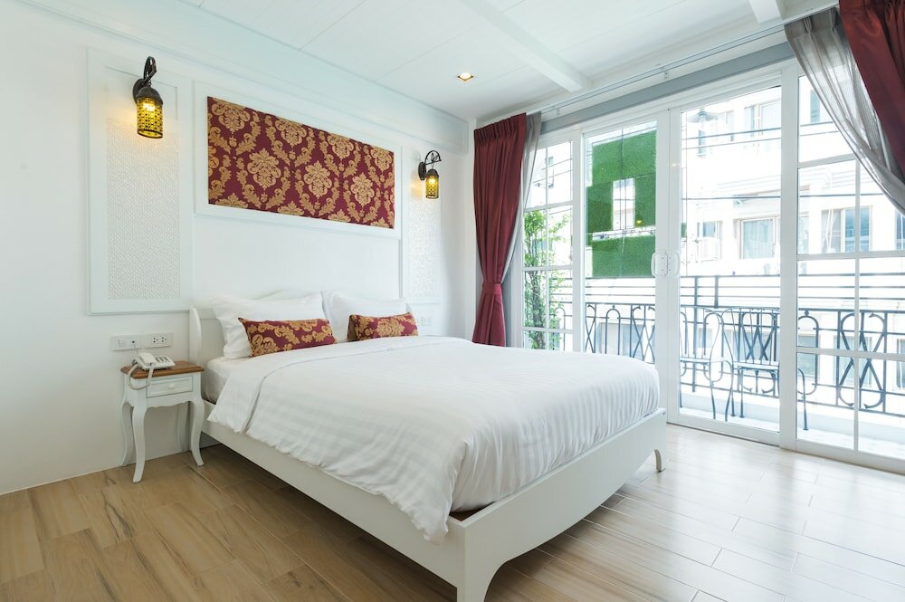 Фото White Ivory Bed & Breakfast