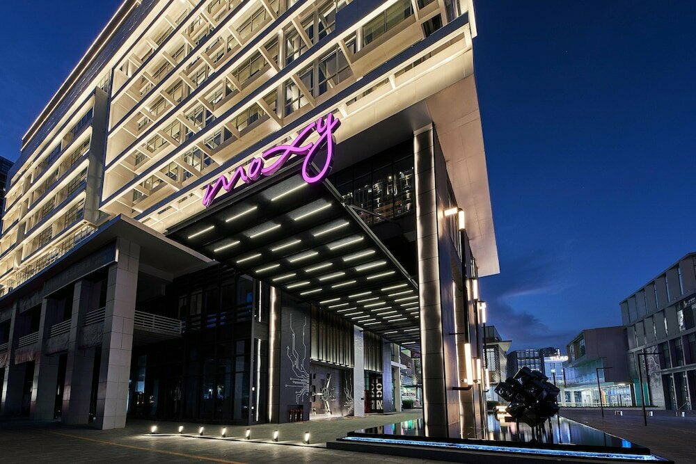 Hotel Moxy Shenzhen North Station, Shenzhen, photo