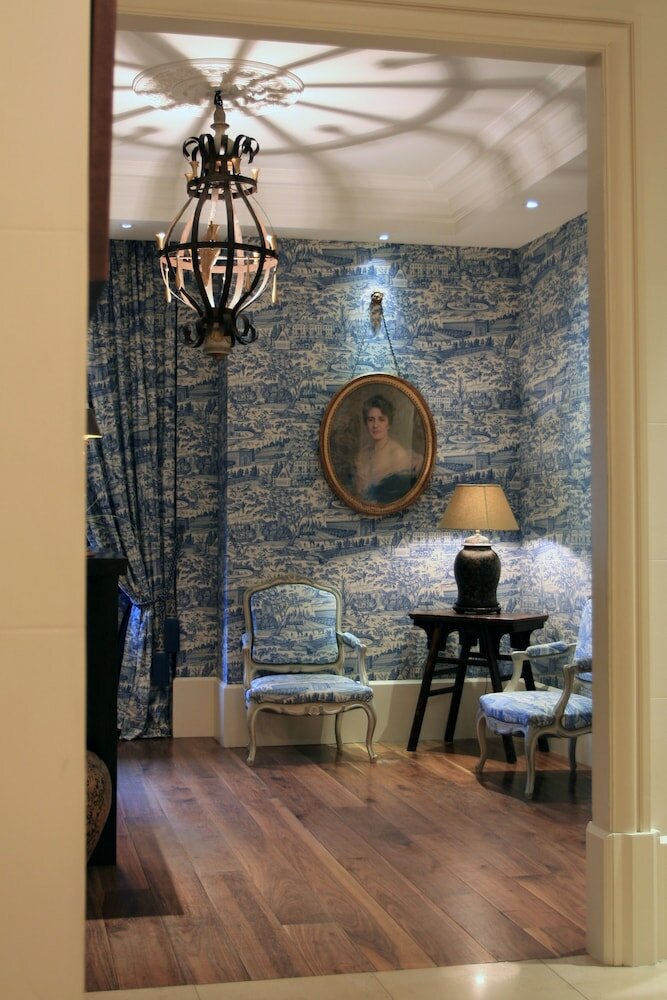 Фото Le Royal Lyon - MGallery Hotel