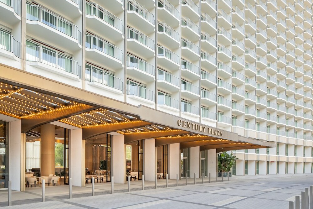 Фото Fairmont Century Plaza Gold Experience