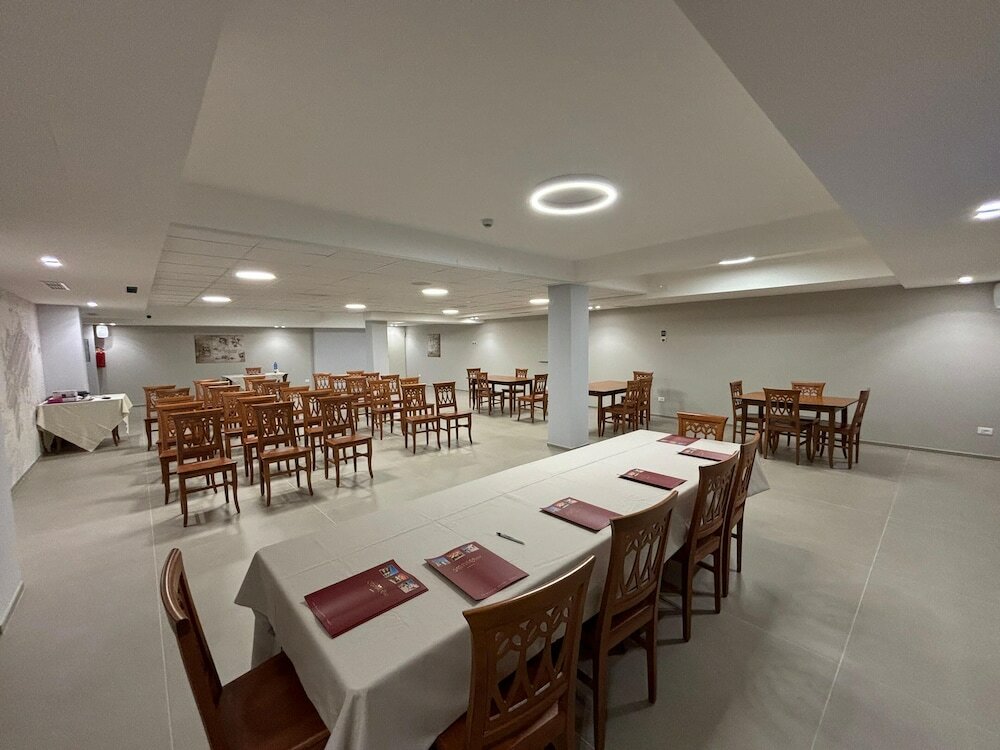 Фото Hotel Valle Rossa