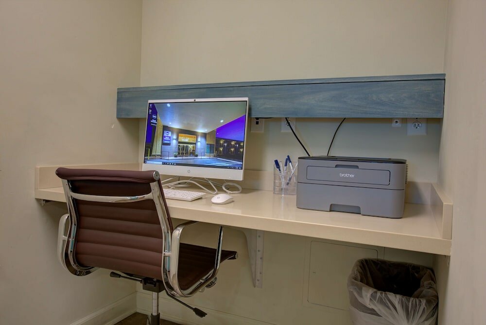 Фото Best Western Sandman Hotel