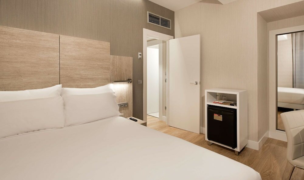 Фото Nh Madrid Chamberí