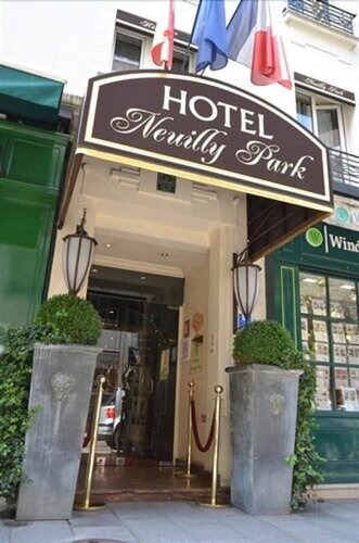 Внешний вид отеля Neuilly Park HotelHôtel du Guide Michelin в Нёйи-сюр-Сене, фото 1