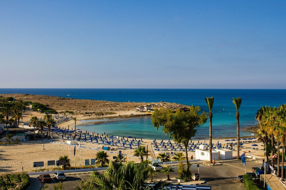 Фото Anonymous Beach Hotel