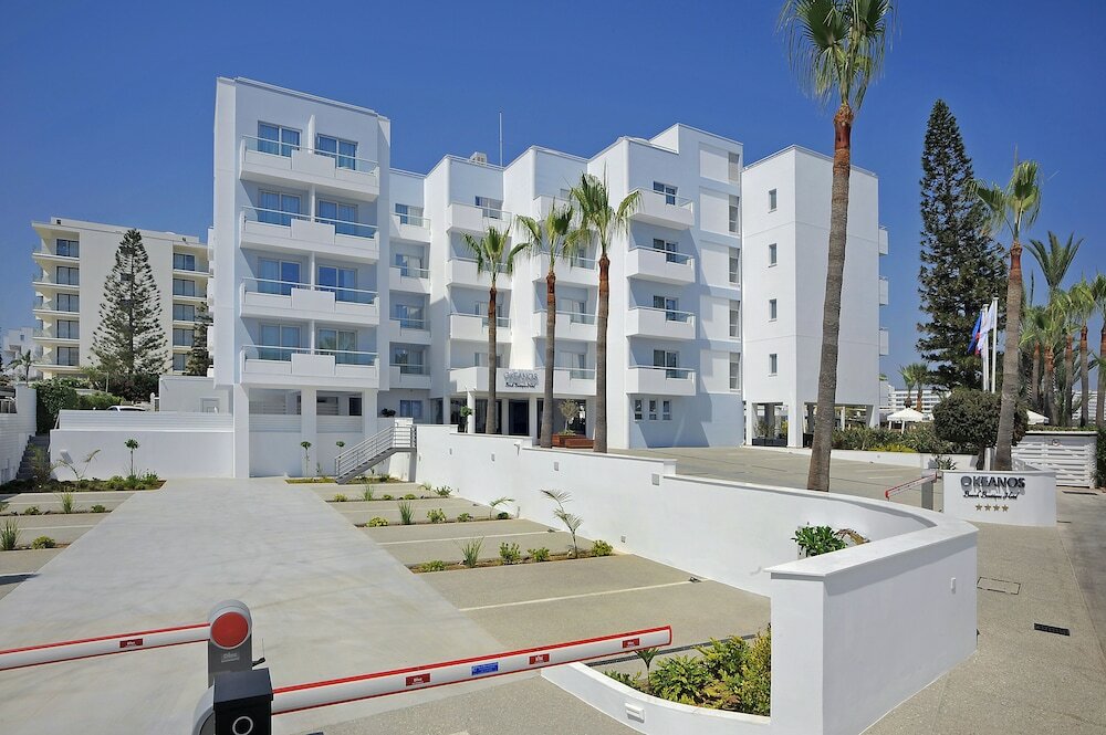 Фото Okeanos Beach Boutique Hotel