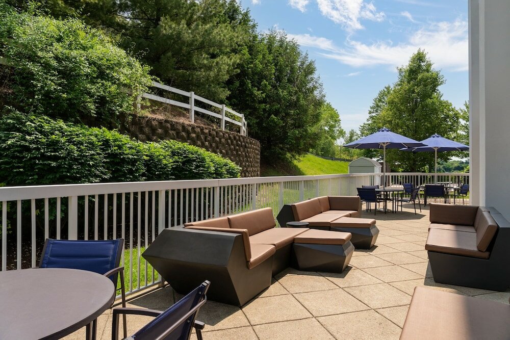 Фото SpringHill Suites by Marriott West Mifflin