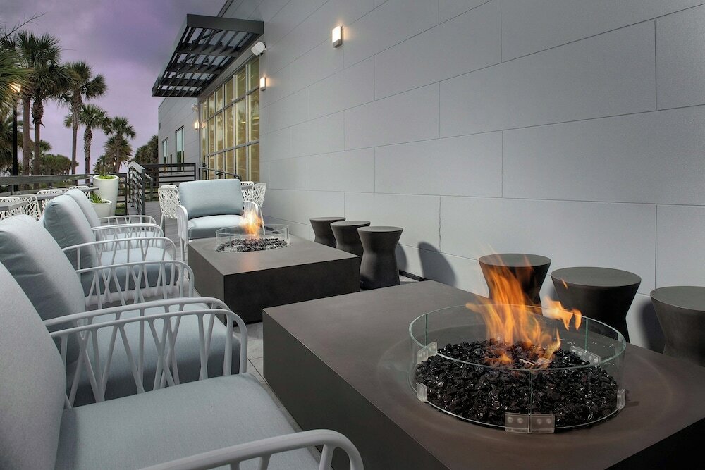 Фото Element Jacksonville Beach