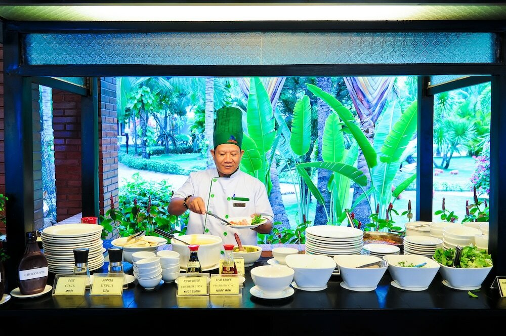 Фото Four Oceans Resort Muine