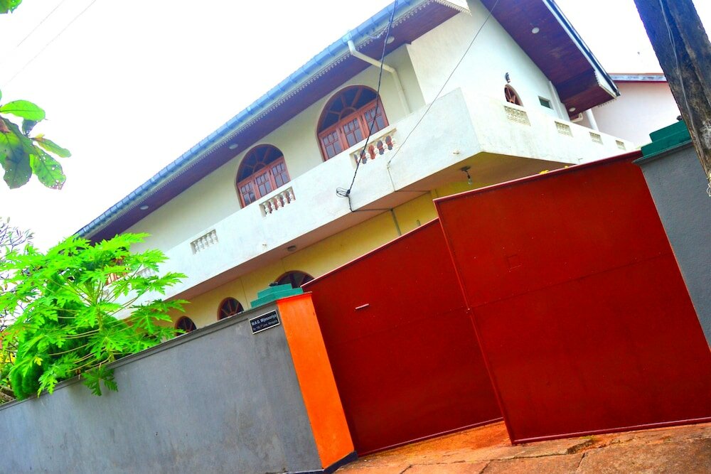 Фото Chaya Villa Guest House