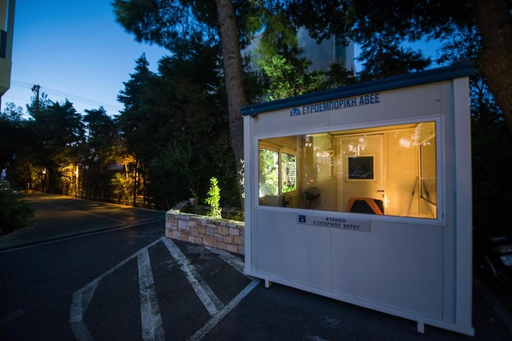 Фото Pines Hotel