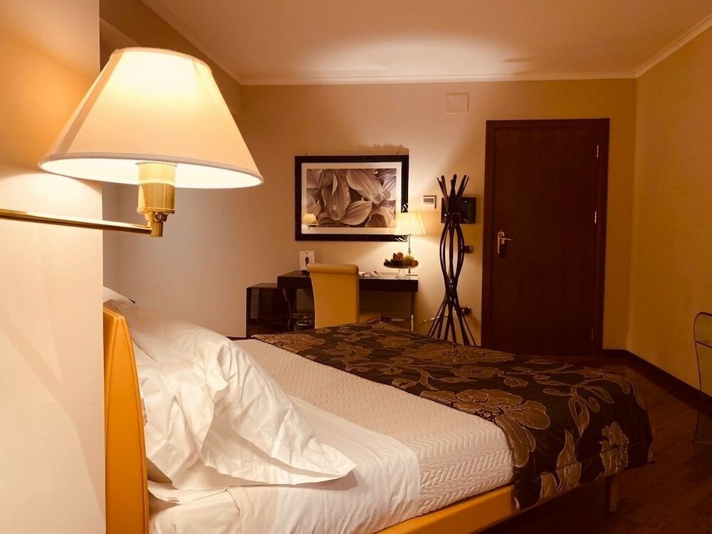 Фото Hotel Villa Traiano