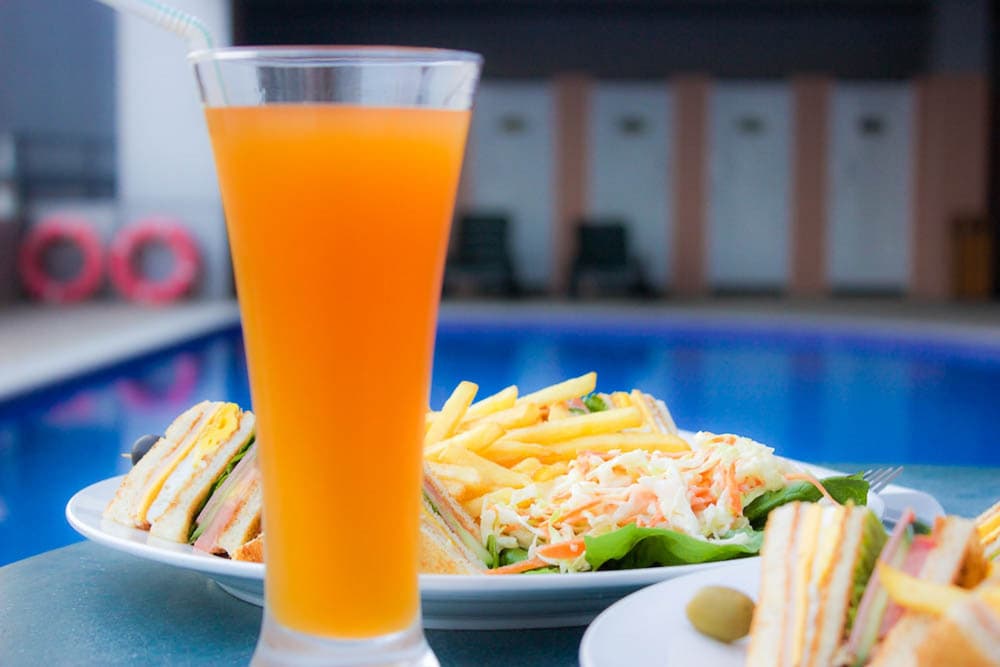 Фото Royal Phoenicia Hotel