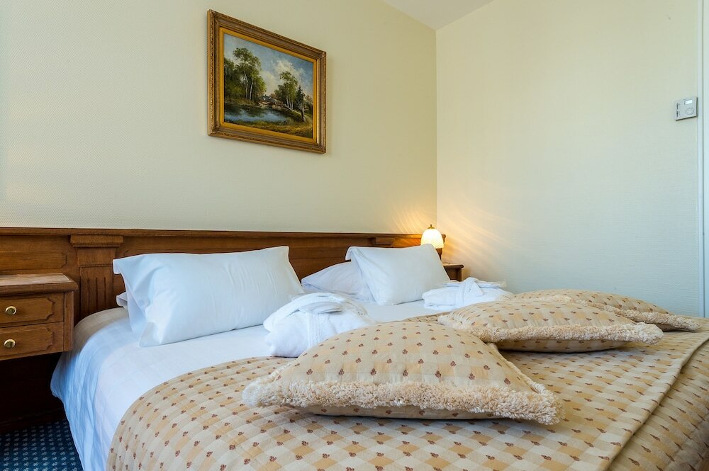 Фото Hotel Century Geneve