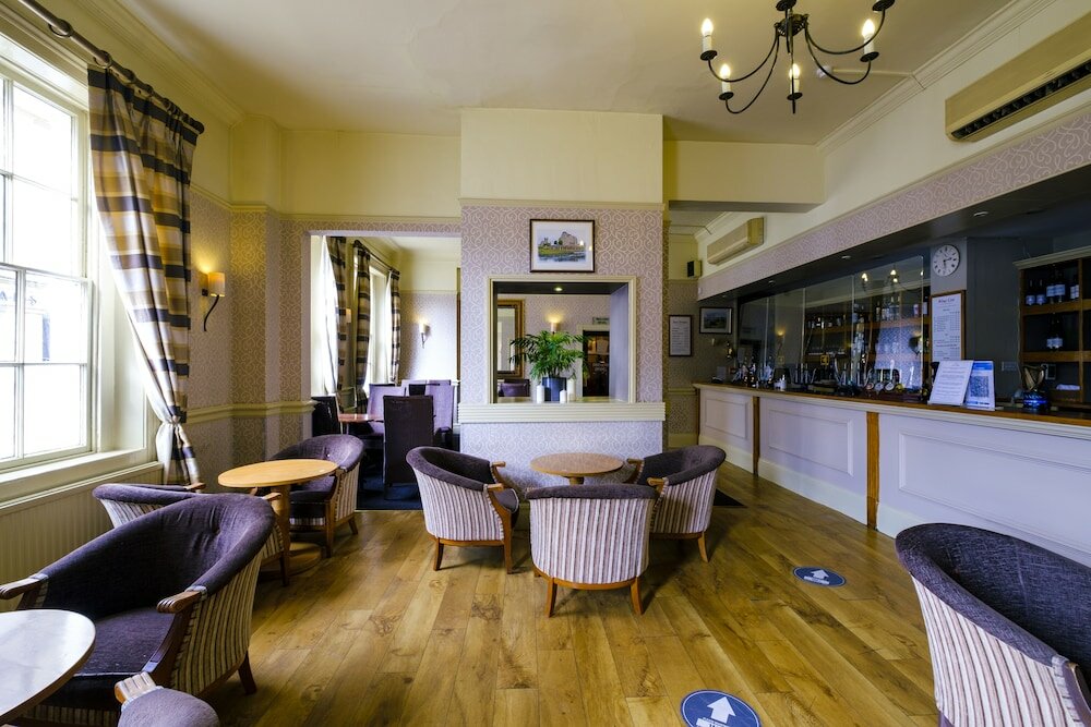 Фото The Royal Hotel