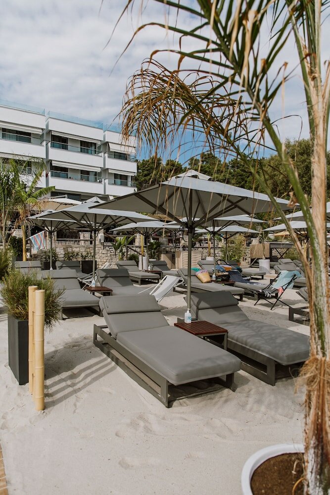 Фото Margarita Sea Side Hotel