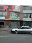 Bompers Y Persianas (Bogotá, Calle 72 Avenue, 65B-73), car dealership